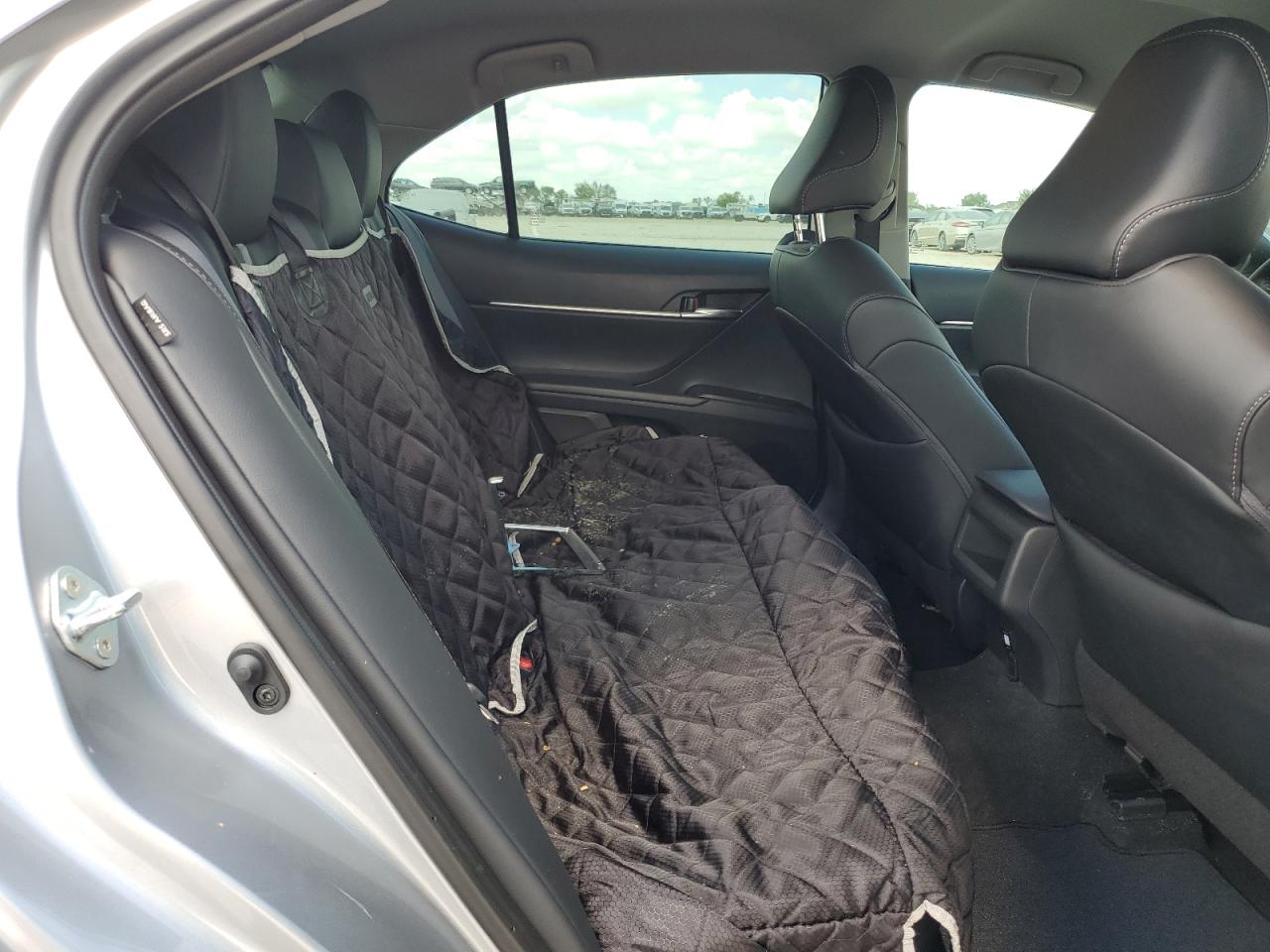 2024 TOYOTA CAMRY SE NIGHT SHADE VIN:4T1G11AK2RU888737