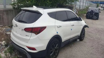 2016 Hyundai Santa FE KMHSW81UBGU626693 VIN:KMHSW81UBGU626693
