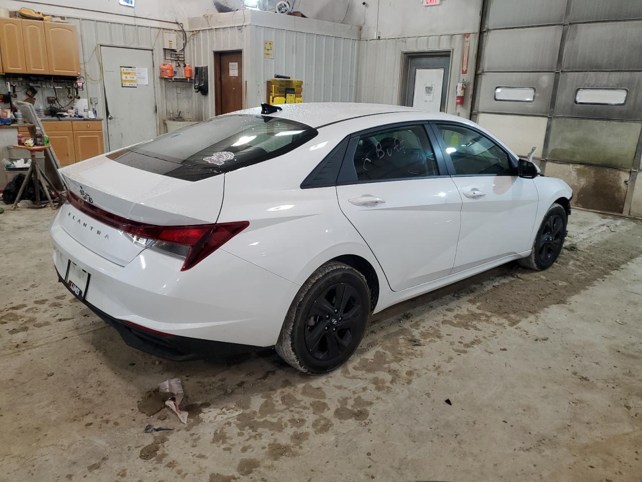 2023 HYUNDAI ELANTRA SEL VIN:5NPLM4AG3PH088186