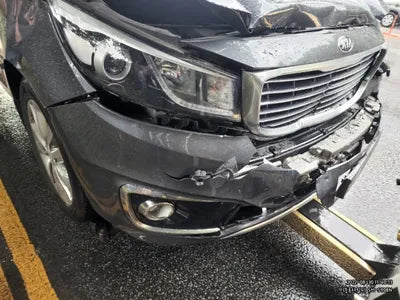 2017 Kia Carnival VIN: