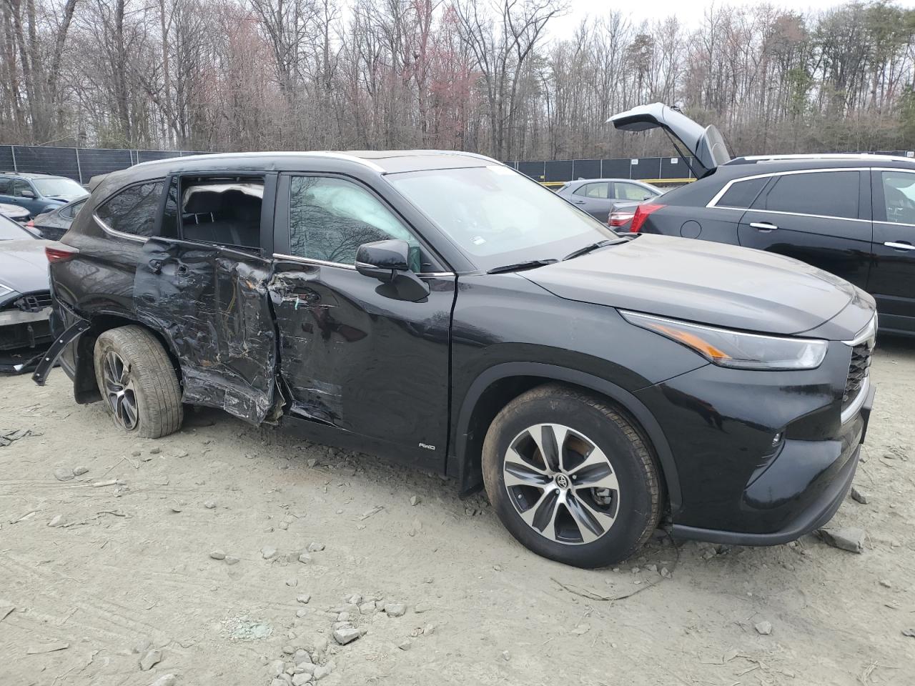 2024 TOYOTA HIGHLANDER HYBRID XLE VIN:5TDKBRCH6RS610410