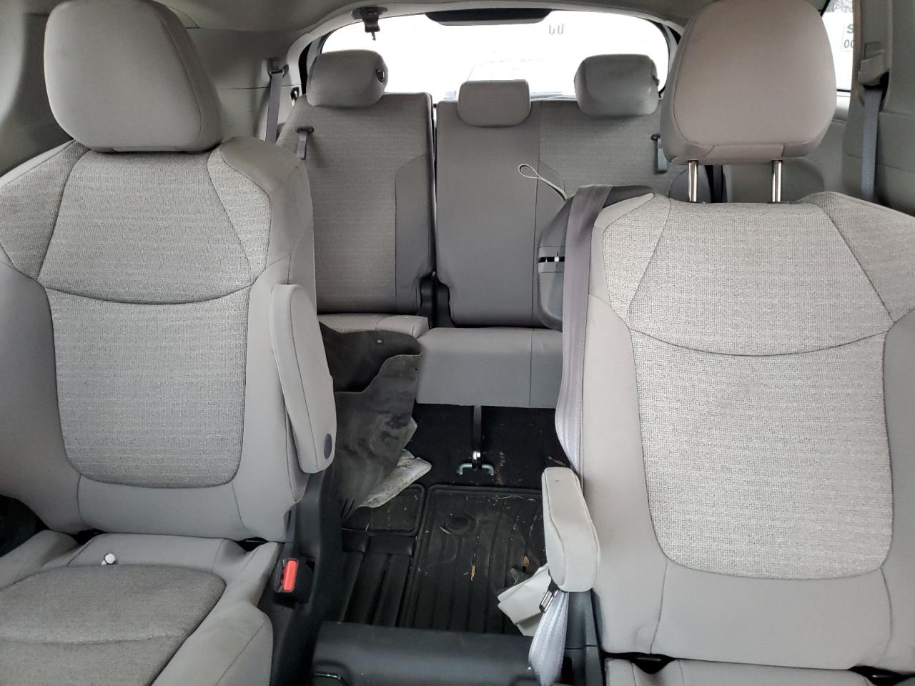 2022 TOYOTA SIENNA LE VIN:5TDKSKFCXNS071159