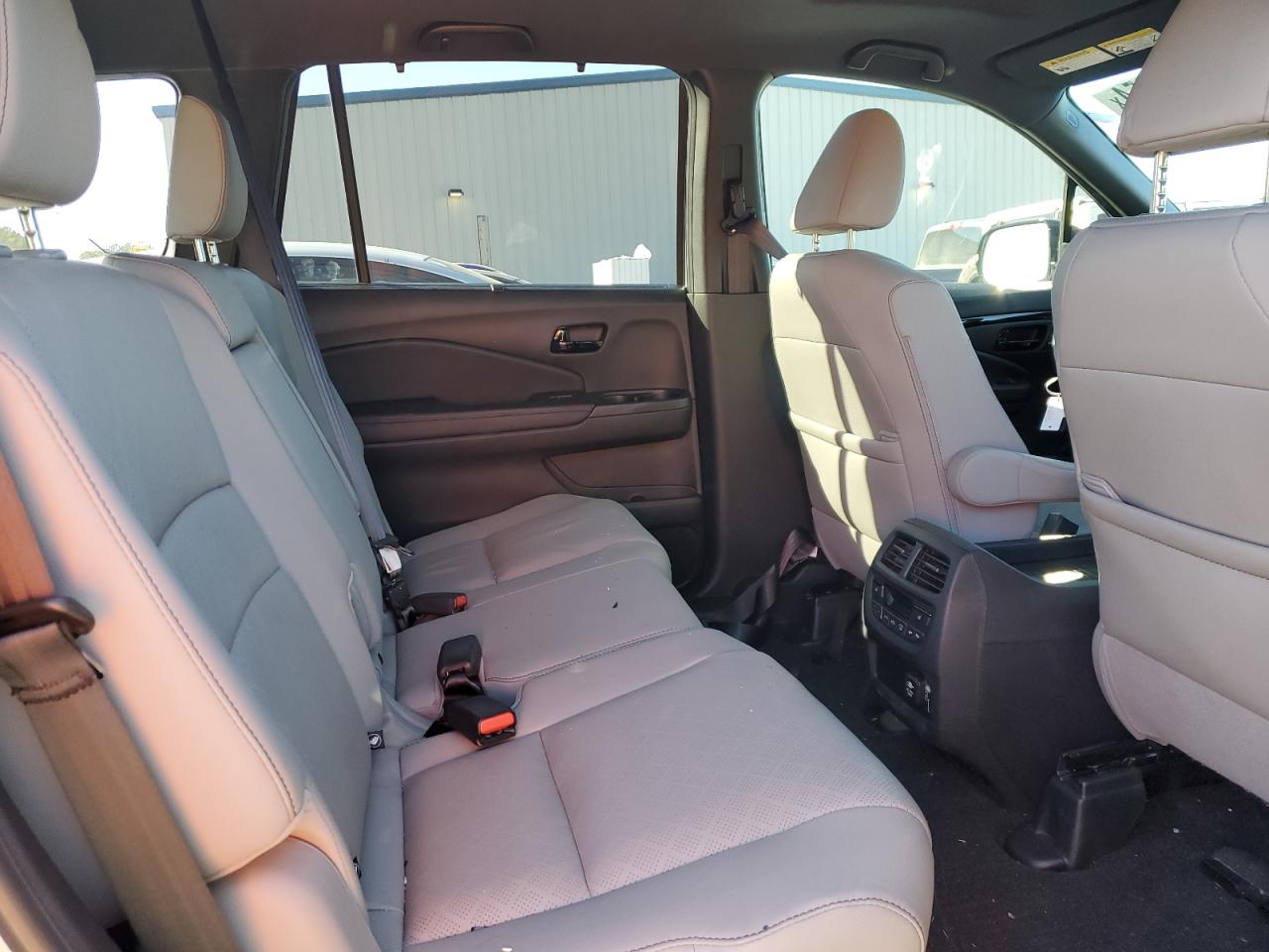 2022 HONDA PASSPORT ELITE VIN:5FNYF8H00NB024943