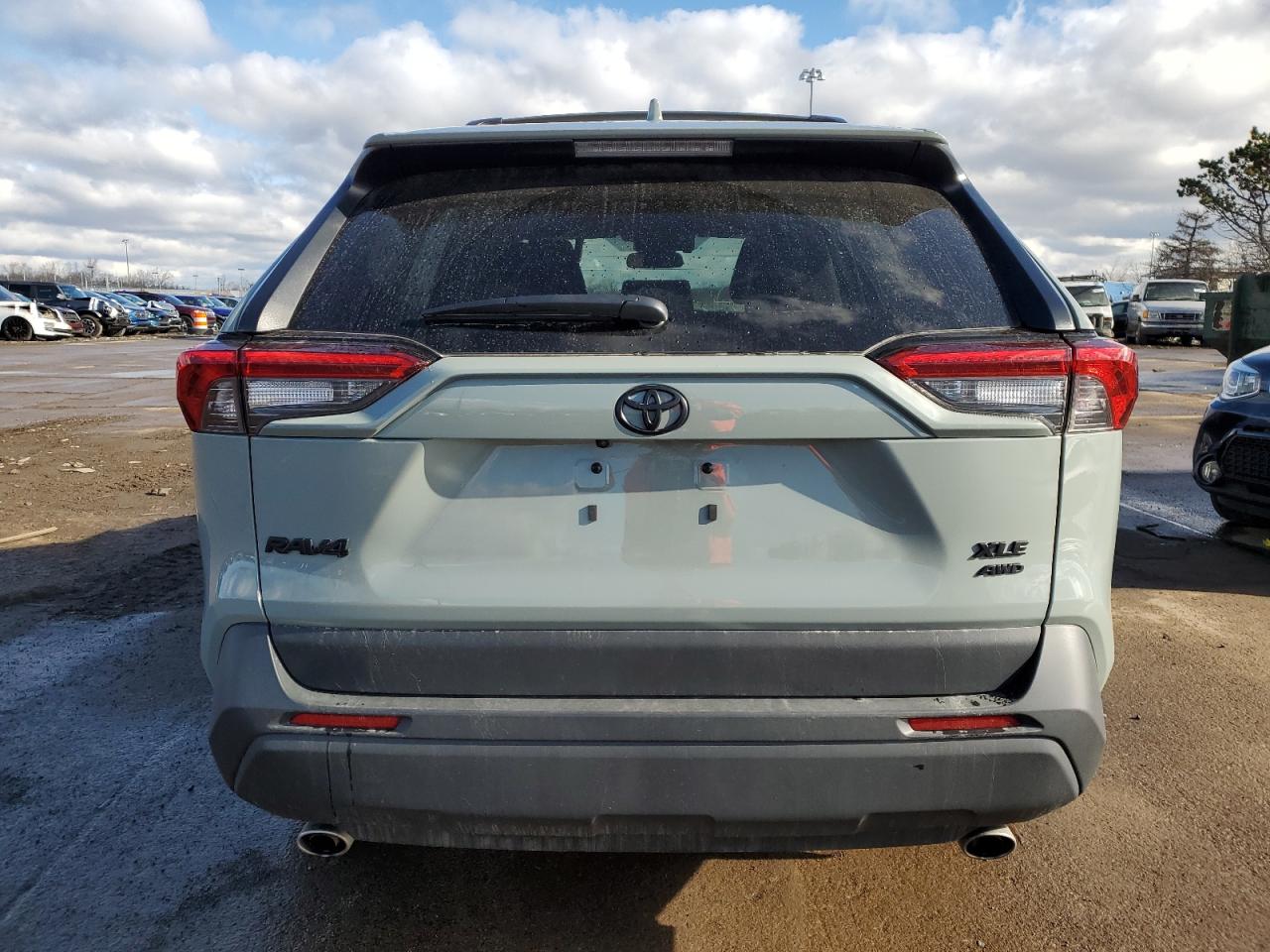 2023 TOYOTA RAV4 XLE VIN:2T3P1RFV1PW350956