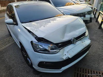 2016 Volkswagen Polo VIN:
