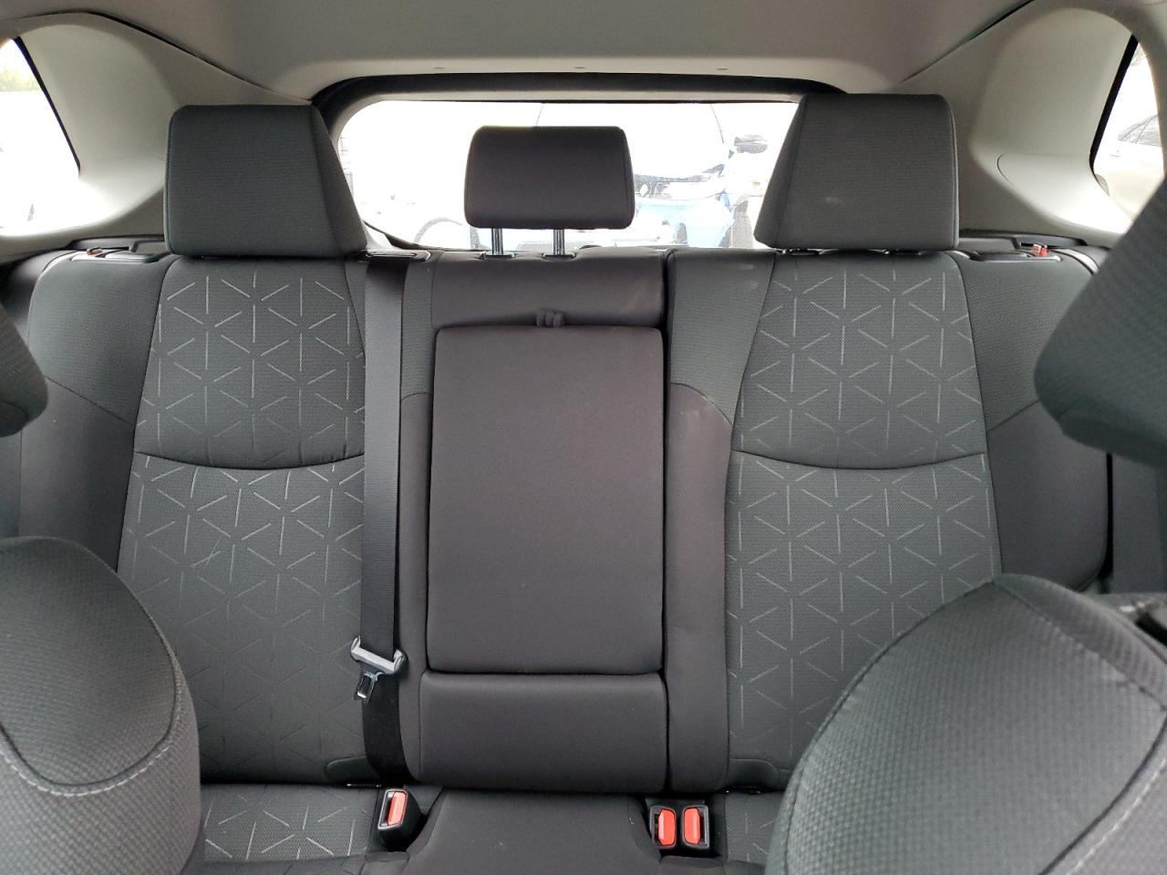 2024 TOYOTA RAV4 XLE VIN:4T3RWRFV0RU130883