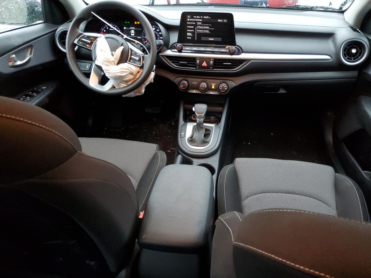 2024 KIA FORTE LX VIN:3KPF24AD7RE828404