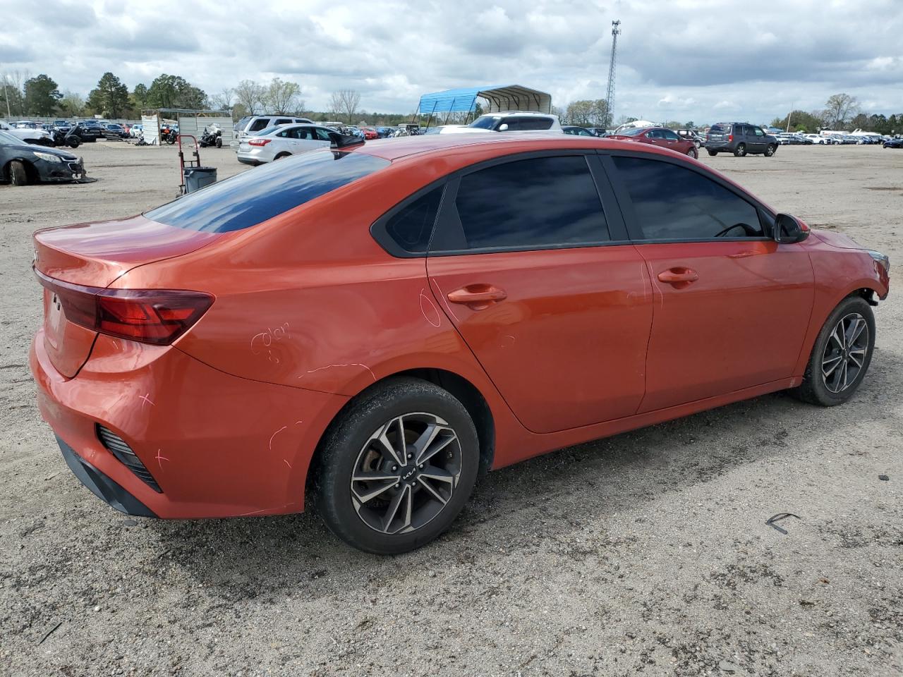 2022 KIA FORTE FE VIN:3KPF24AD2NE483812