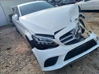 2019 Mercedes-Benz C 200 VIN: