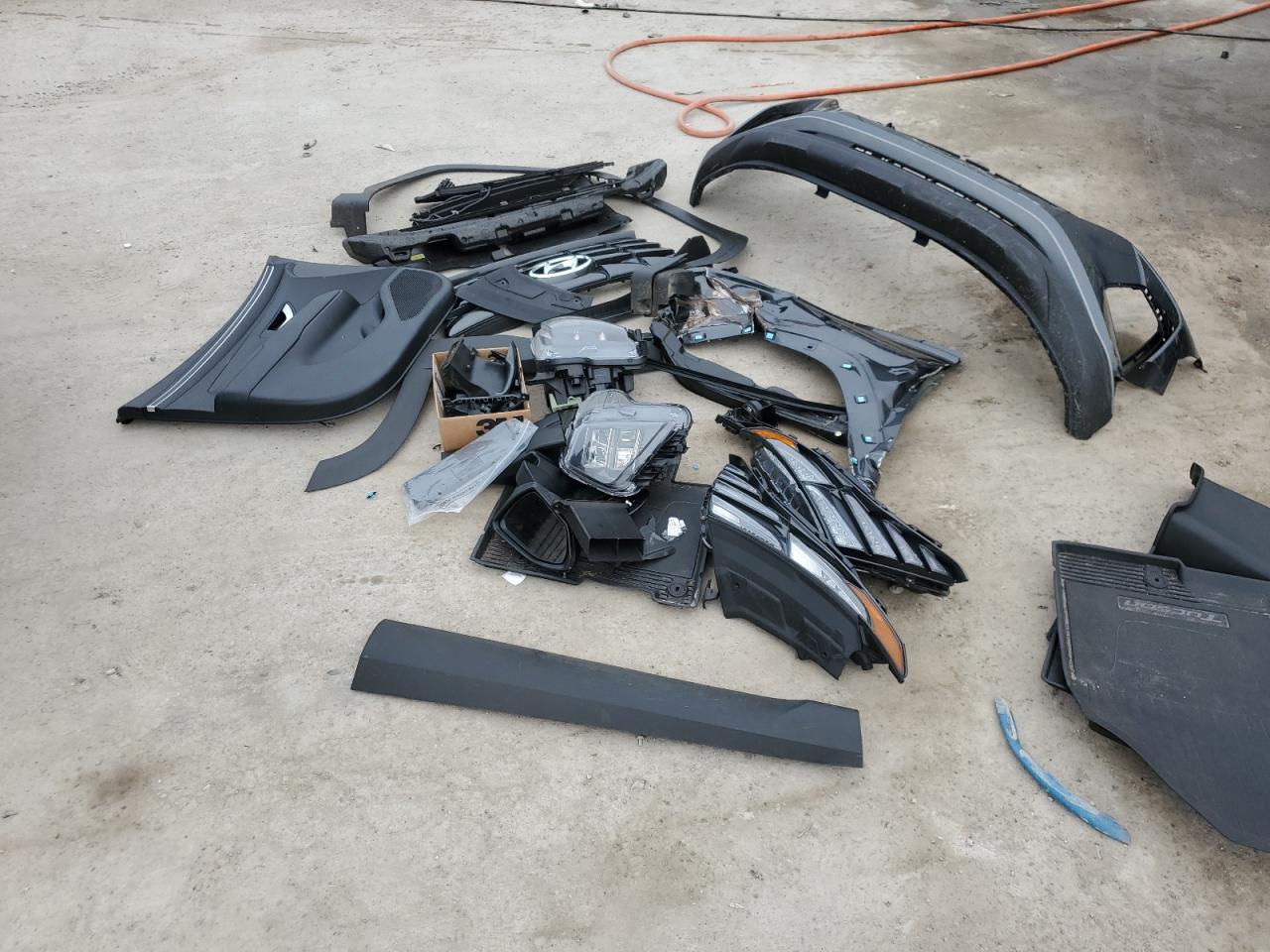 2022 HYUNDAI TUCSON SEL VIN:5NMJB3AE0NH083706