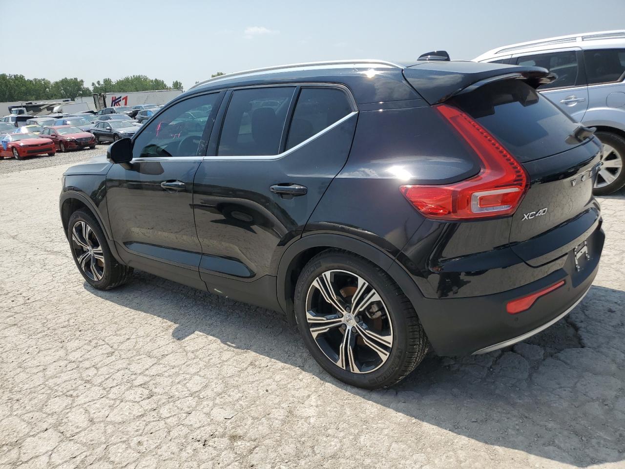 2022 VOLVO XC40 T5 INSCRIPTION VIN:YV4162UL1N2786936