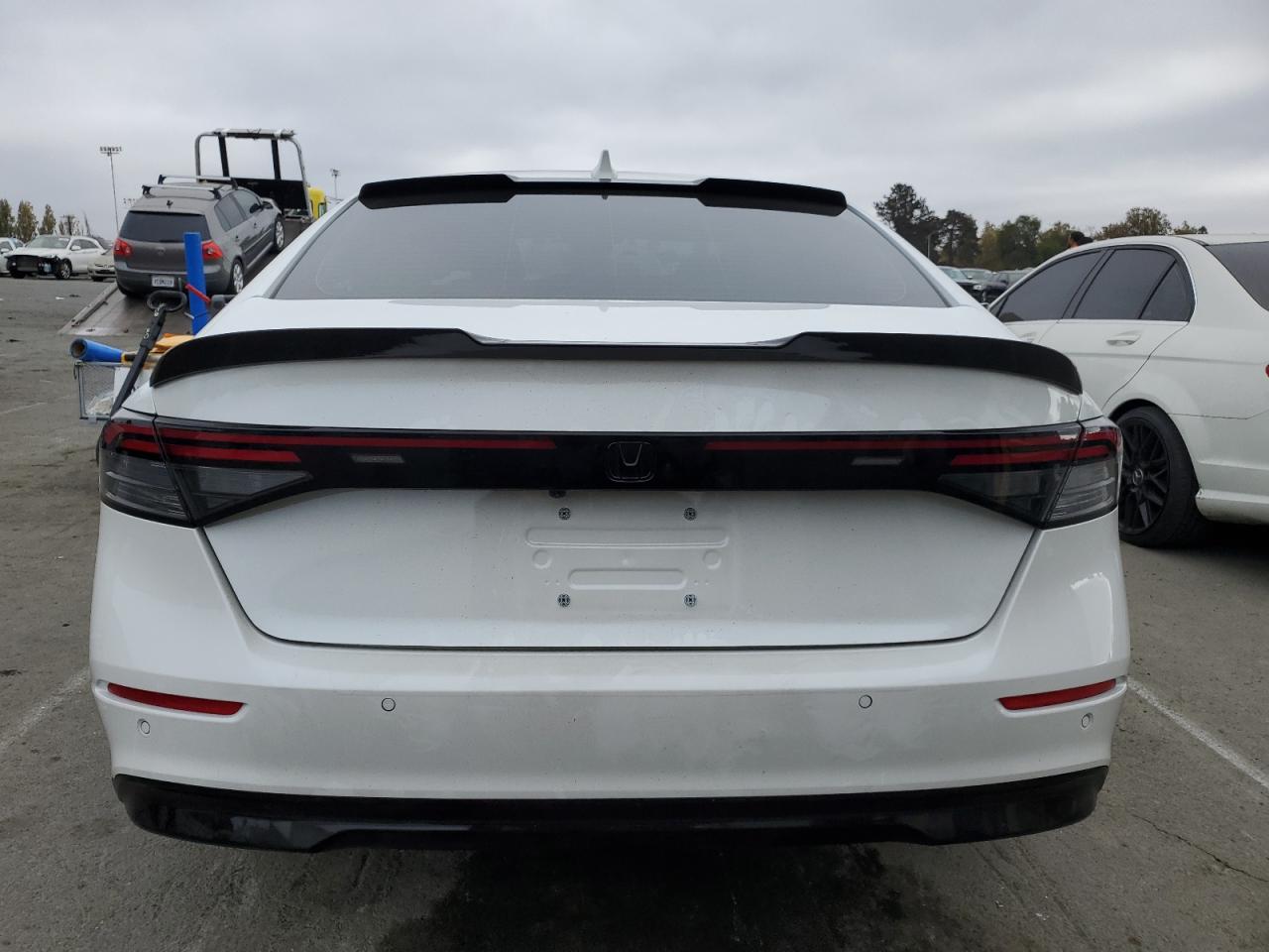 2024 HONDA ACCORD TOURING HYBRID VIN:1HGCY2F88RA044674