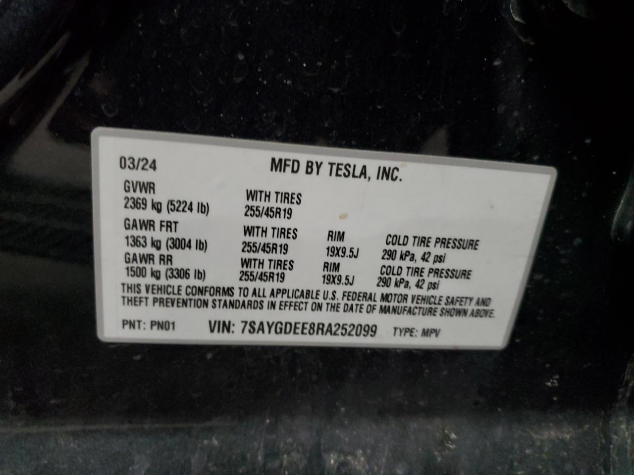 2024 TESLA MODEL Y  VIN:7SAYGDEE8RA252099