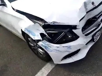 2015 Mercedes-Benz C 200 WDDWF4CB8FF079300 VIN:WDDWF4CB8FF079300