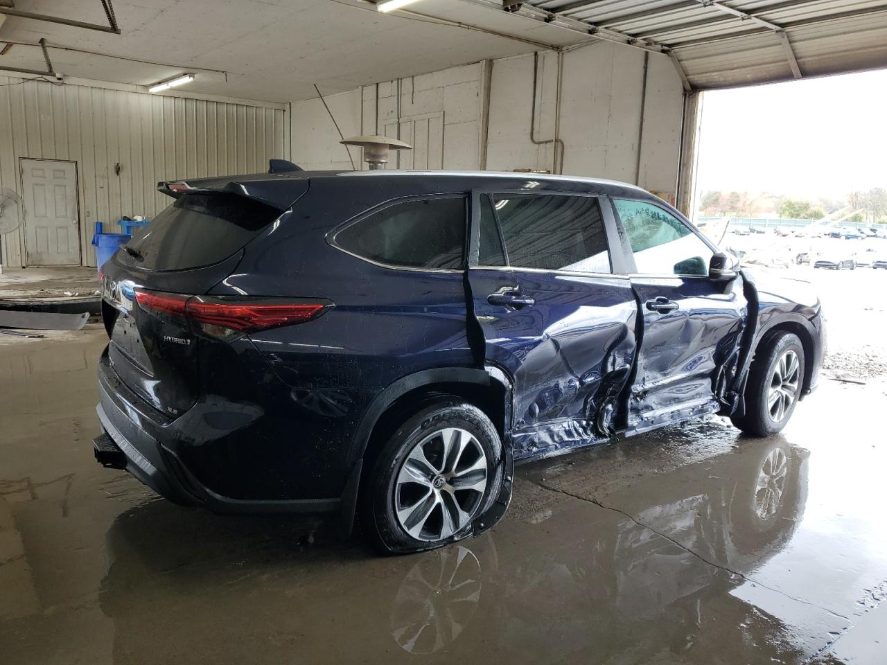 2023 TOYOTA HIGHLANDER HYBRID XLE VIN:5TDKBRCH0PS125886