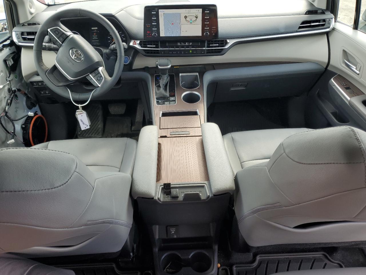 2023 TOYOTA SIENNA XLE VIN:5TDJRKEC2PS174278