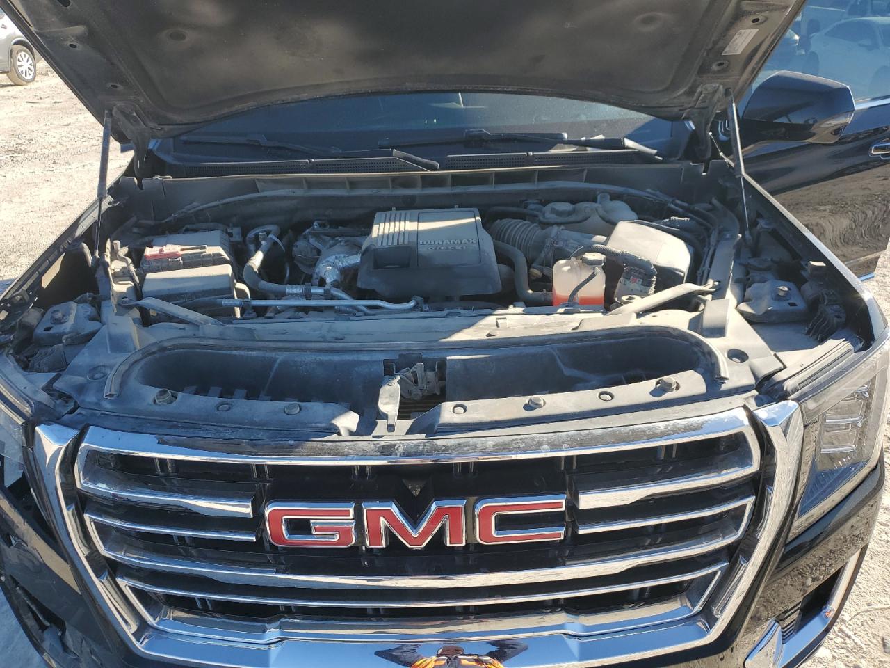 2022 GMC YUKON SLT VIN:1GKS2BKT3NR250247