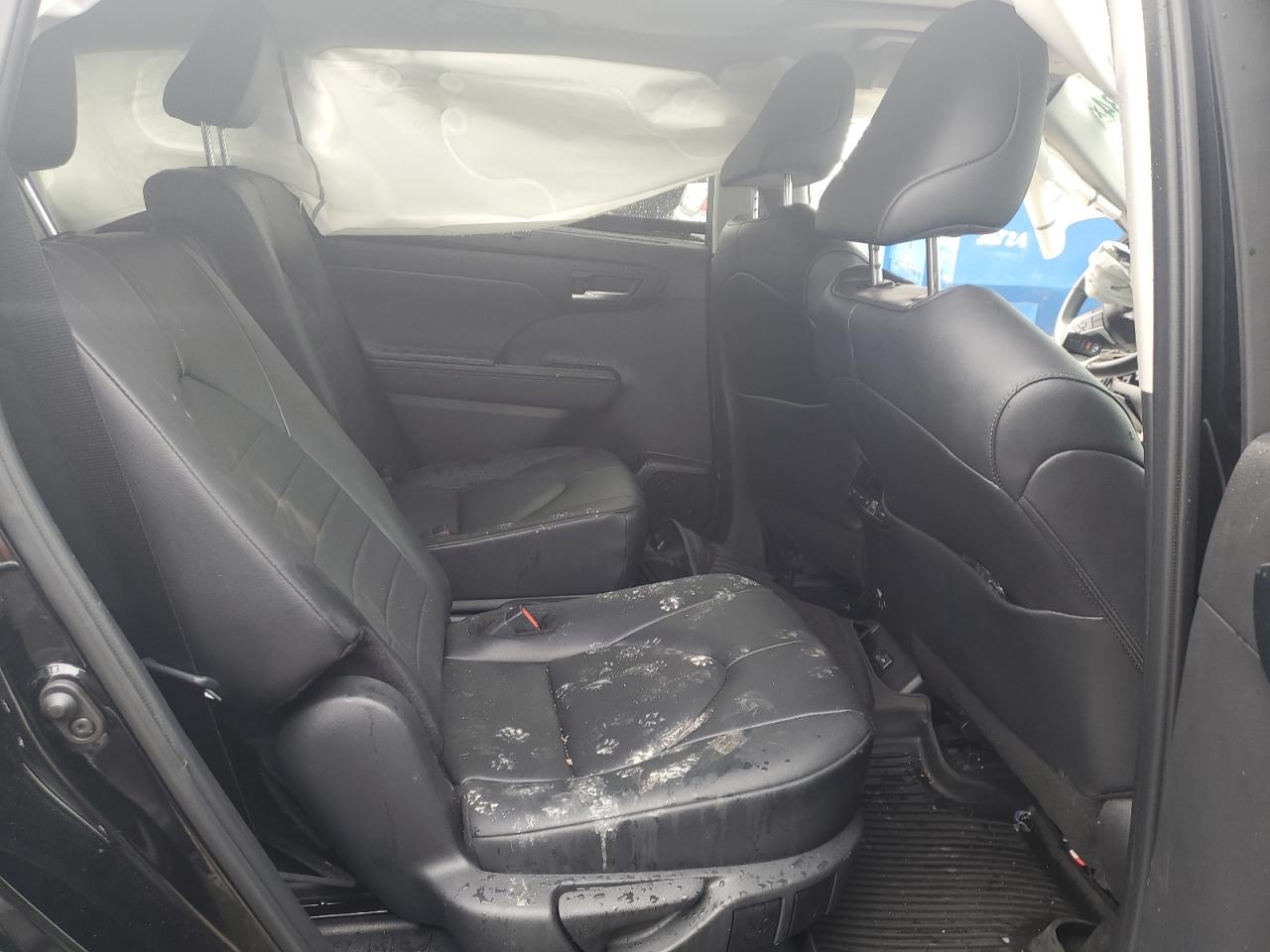 2024 TOYOTA HIGHLANDER LE VIN:5TDKDRBH2RS564473