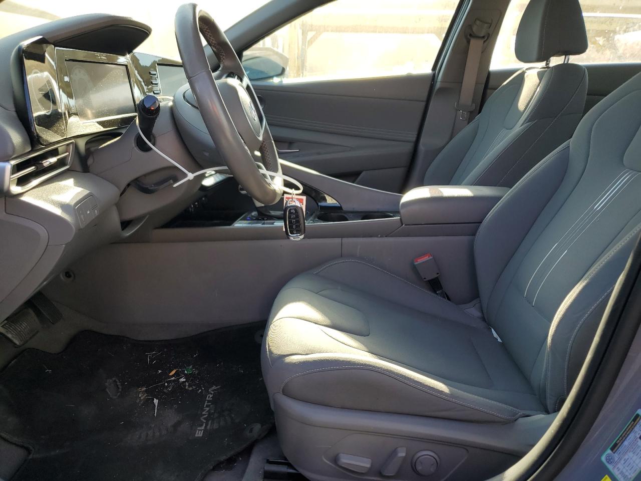 2022 HYUNDAI ELANTRA SEL VIN:KMHLN4AG1NU265409