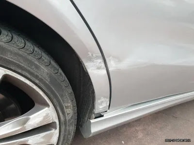 2015 Mercedes-Benz CLA 200 WDDSJ0JB9FN199914 VIN:WDDSJ0JB9FN199914