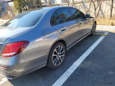 2017 Mercedes-Benz E 300 WDDZF4JB7HA156352 VIN:WDDZF4JB7HA156352