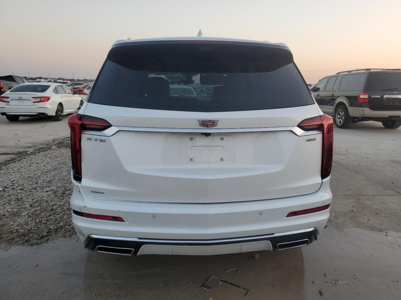 2024 CADILLAC XT6 PREMIUM LUXURY VIN:1GYKPDRS6RZ708725