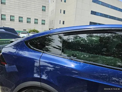 2023 Tesla Model X VIN: