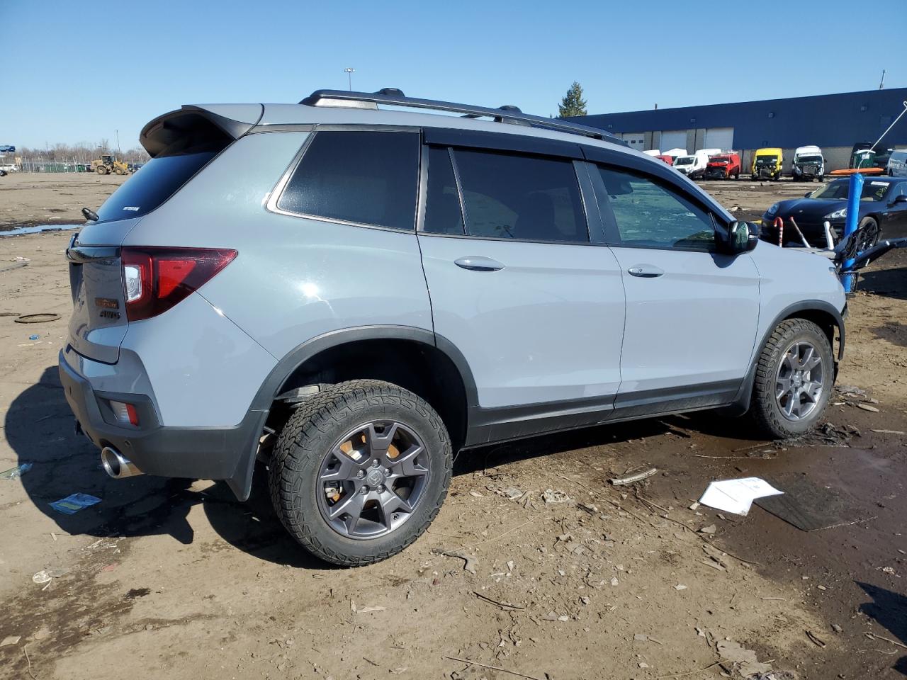 2024 HONDA PASSPORT TRAIL SPORT VIN:5FNYF8H64RB005399