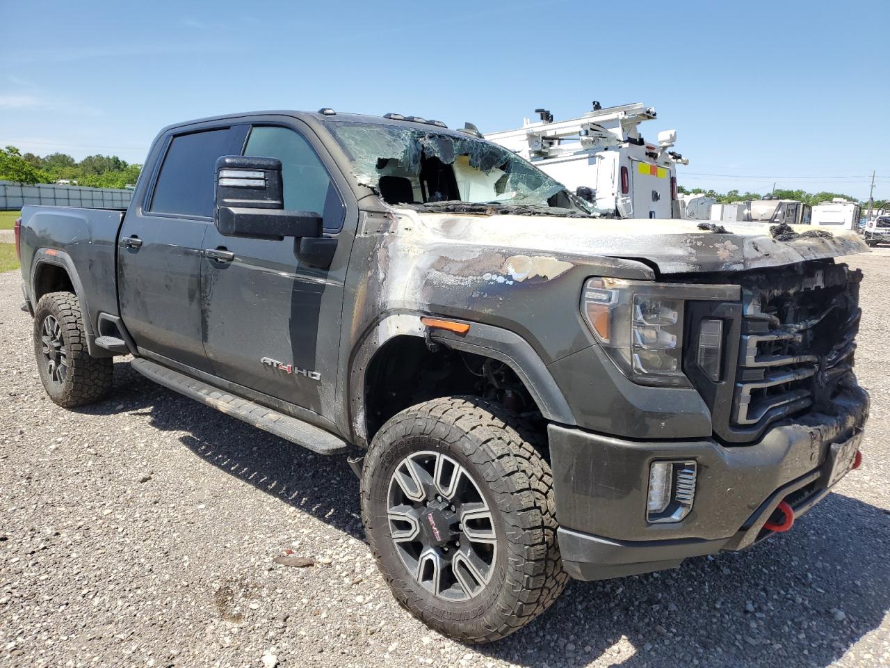 2022 GMC SIERRA K2500 AT4 VIN:1GT49PEY0NF222136