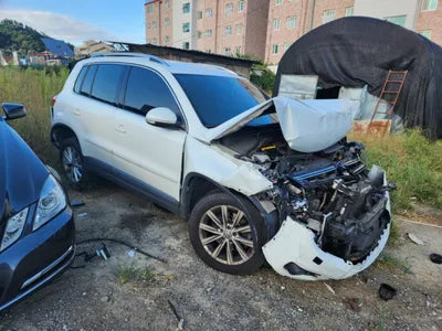 2015 Volkswagen Tiguan VIN: