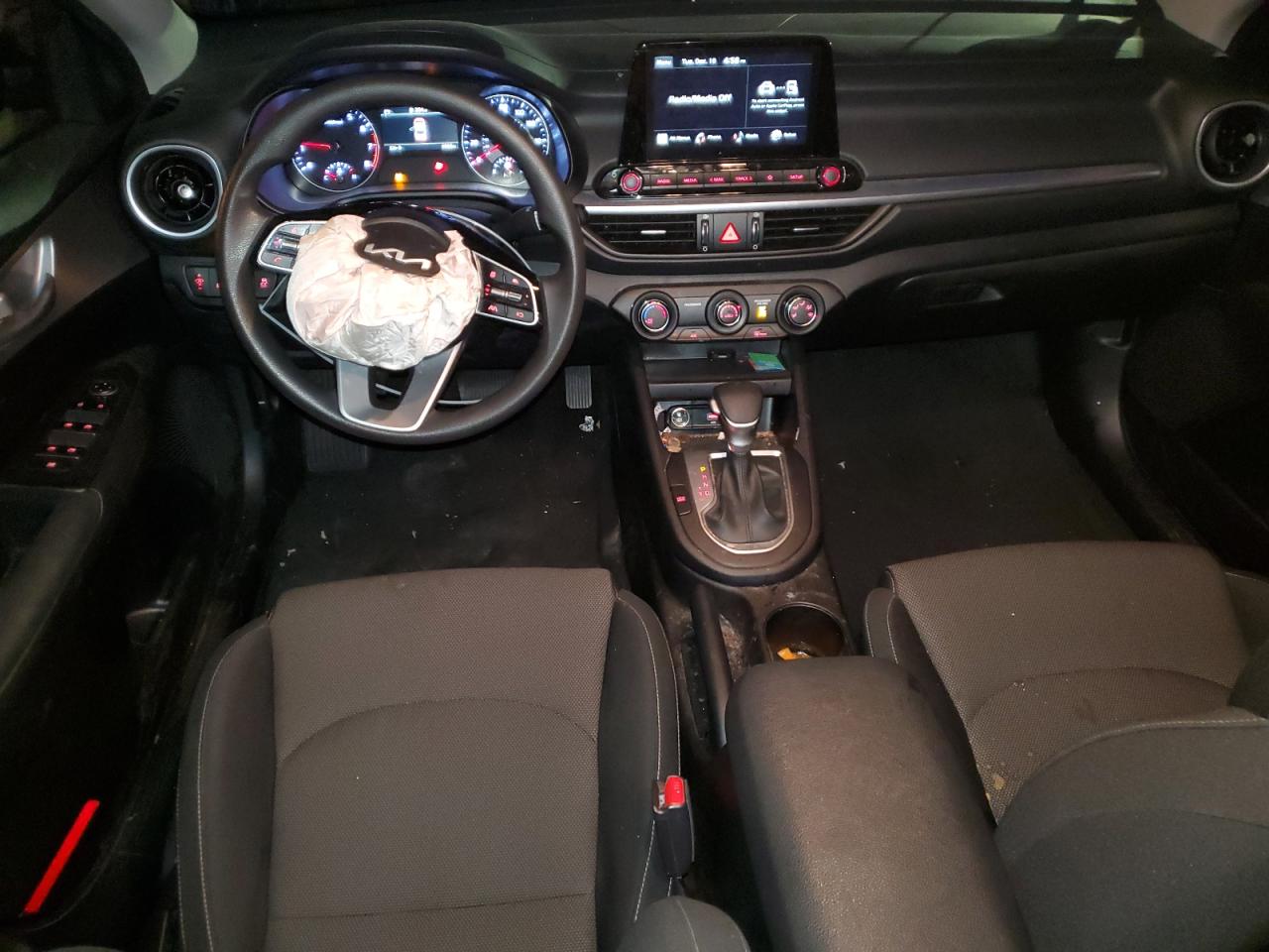 2024 KIA FORTE LX VIN:3KPF24ADXRE796404