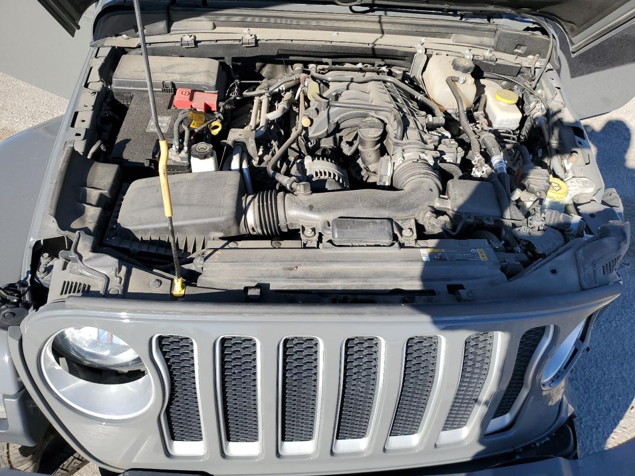 2022 JEEP WRANGLER UNLIMITED SAHARA VIN:1C4HJXEG2NW115847