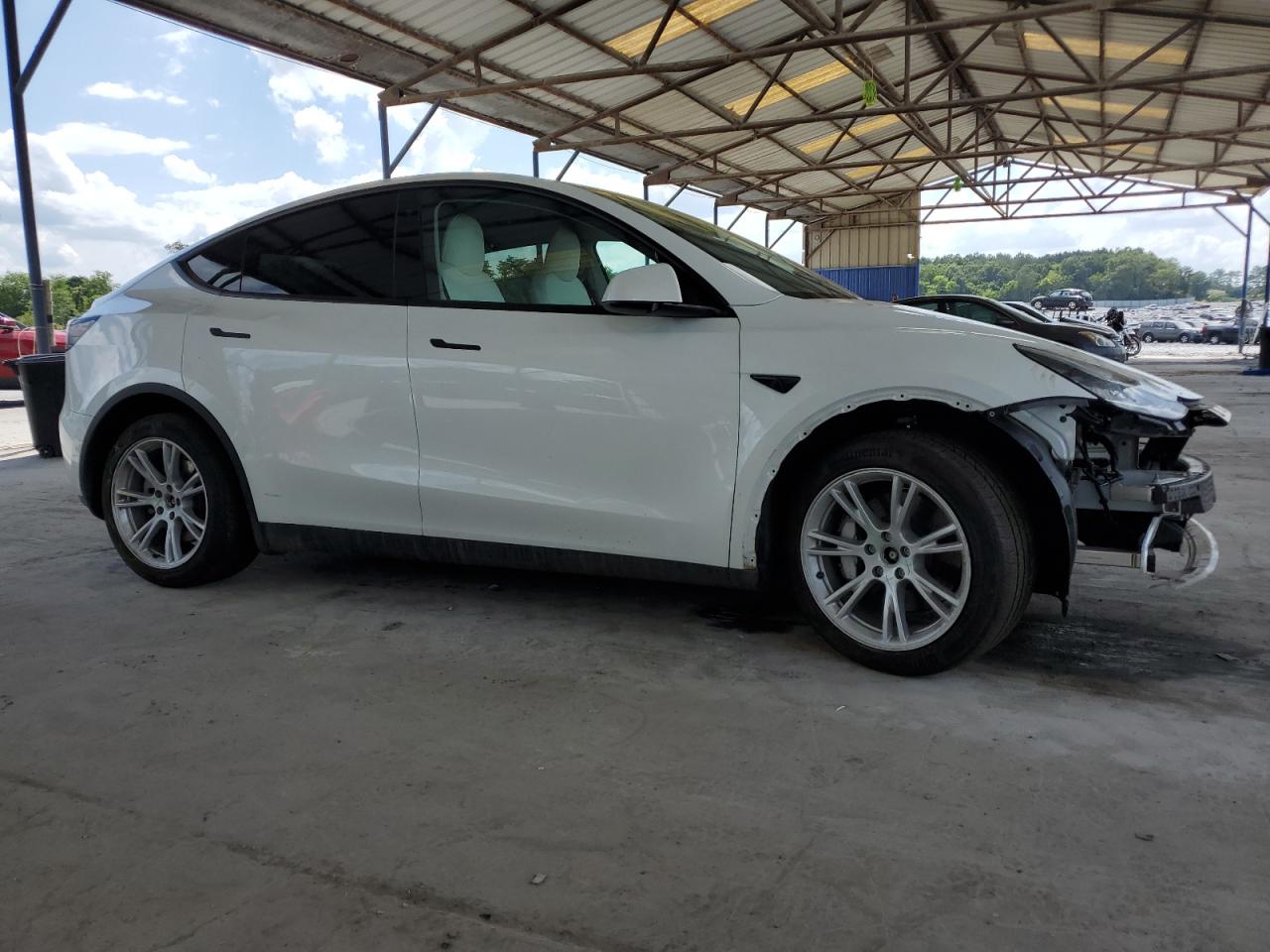 2022 TESLA MODEL Y  VIN:7SAYGDEE9NF428087