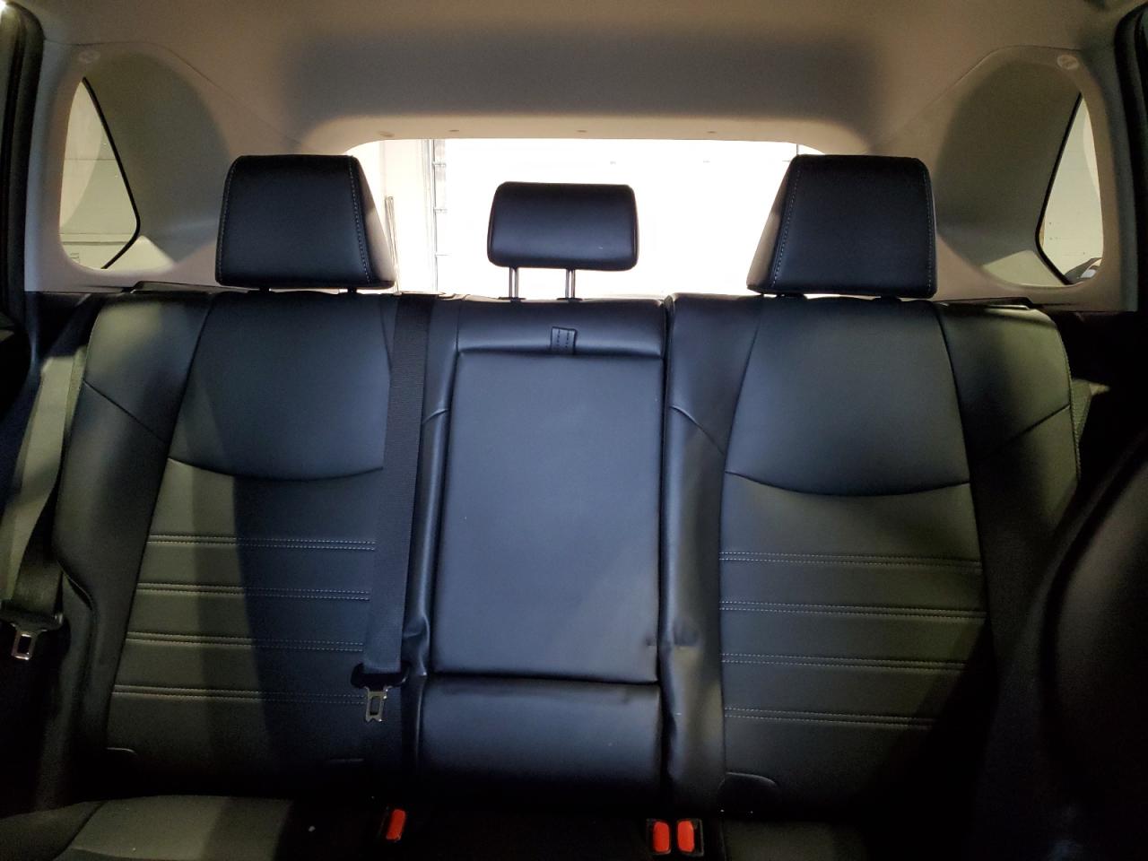 2023 TOYOTA RAV4 XLE VIN:2T3R1RFV2PC358400