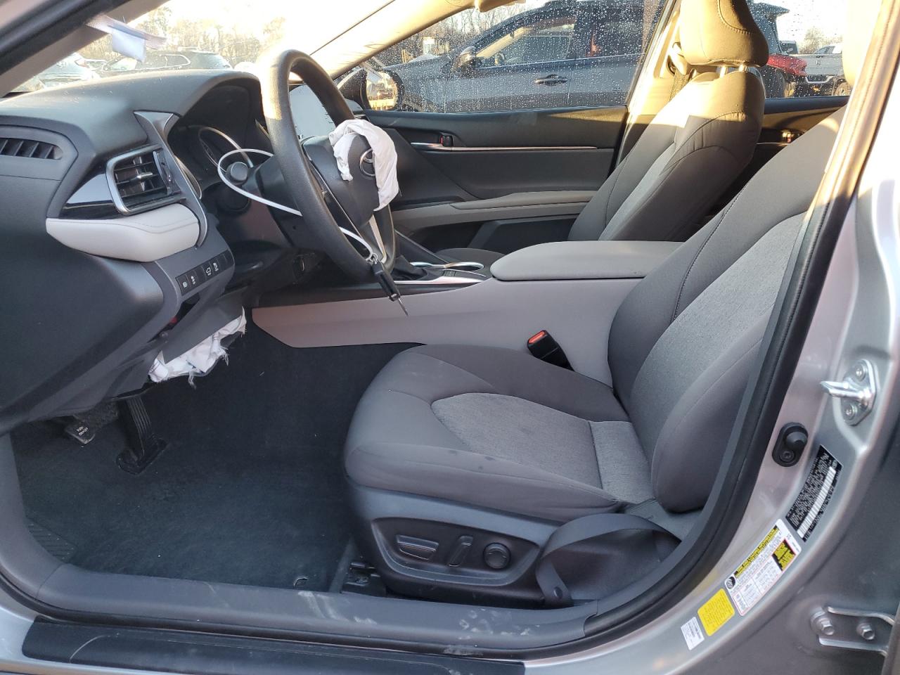 2022 TOYOTA CAMRY LE VIN:4T1C11AK6NU072218