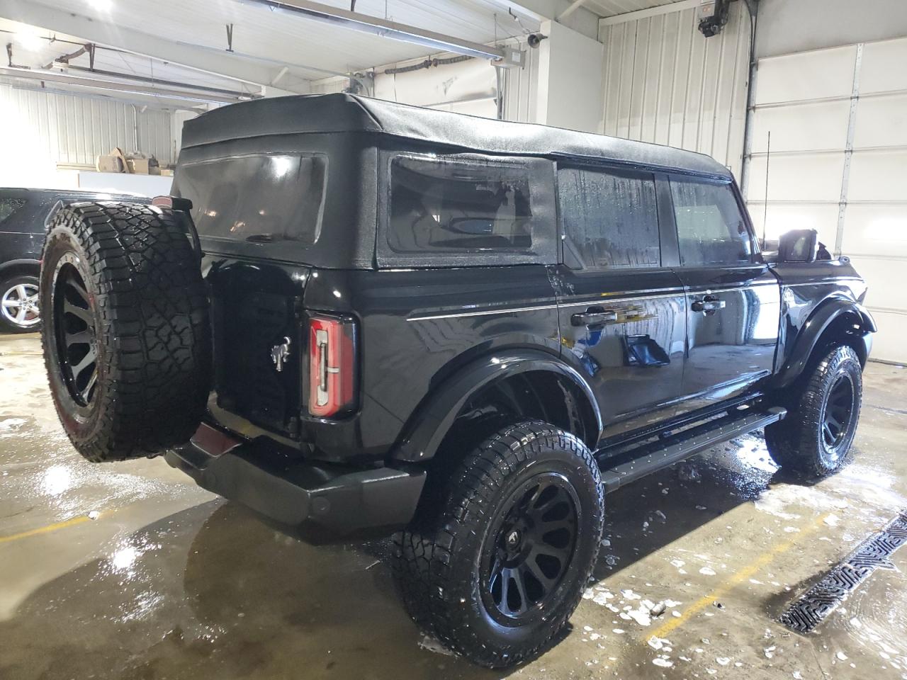 2023 FORD BRONCO BASE VIN:1FMEE5BP5PLA99823