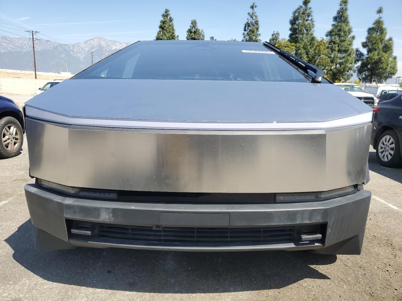 2024 TESLA CYBERTRUCK  VIN:7G2CEHED9RA047674