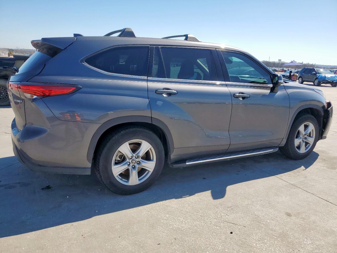 2022 TOYOTA HIGHLANDER HYBRID LE VIN:5TDZARAH7NS510413
