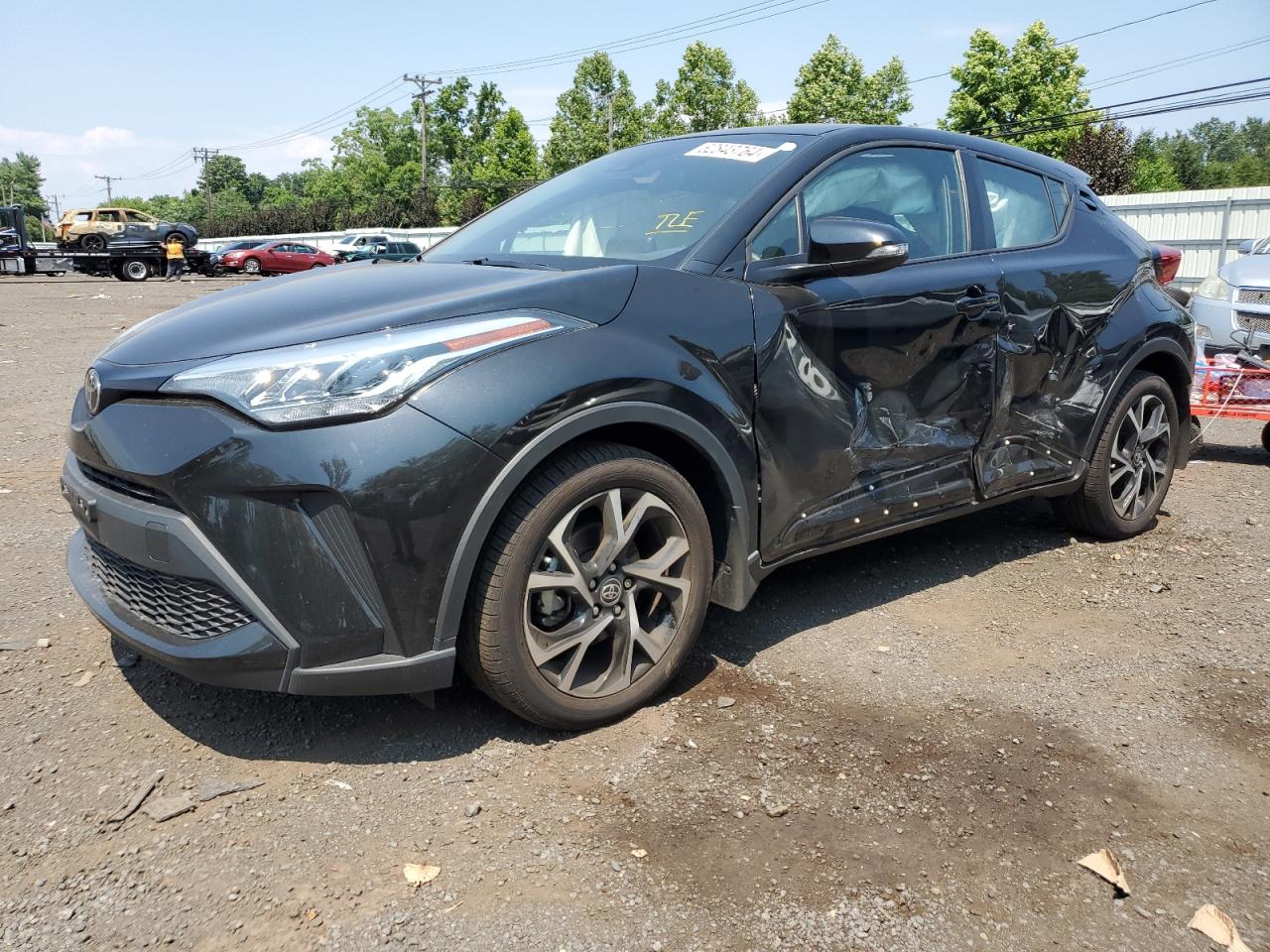 2022 TOYOTA C-HR XLE VIN:NMTKHMBX0NR147232