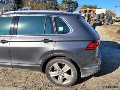 2020 Volkswagen Tiguan WVGZZZ5NZLW367579 VIN:WVGZZZ5NZLW367579