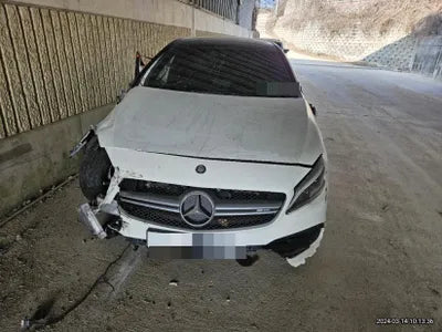 2016 Mercedes-Benz A 45 AMG VIN: