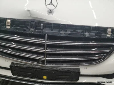 2018 Mercedes-Benz E 300 VIN: