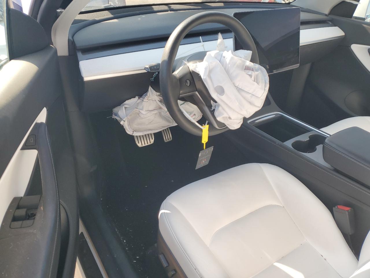 2022 TESLA MODEL Y  VIN:7SAYGDEF2NF366315