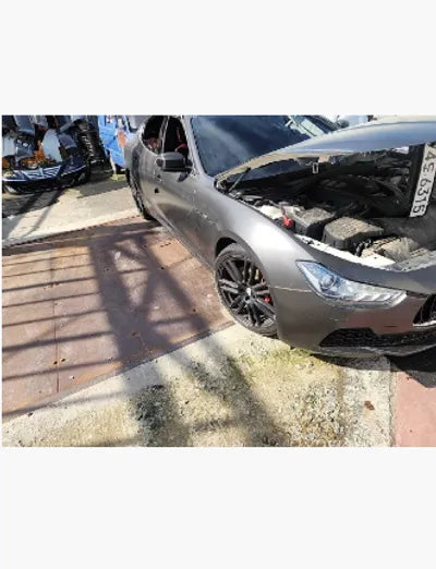 2016 maserati gbb4 465KMZAM57RTA6G11 VIN:465KMZAM57RTA6G11