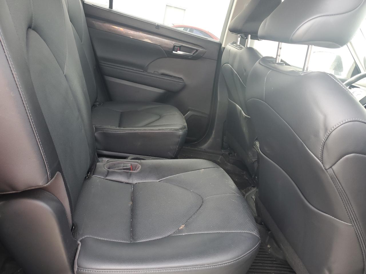 2023 TOYOTA HIGHLANDER L VIN:5TDKDRBH0PS520646