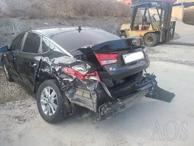 2016 Kia K5 KNAGU416BGA045590 VIN:KNAGU416BGA045590