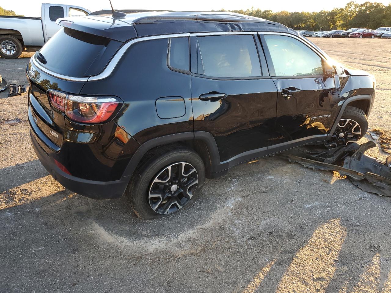2022 JEEP COMPASS LATITUDE VIN:3C4NJCBB4NT113575