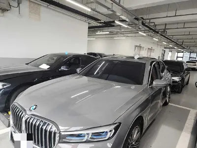 2020 BMW 760 VIN: