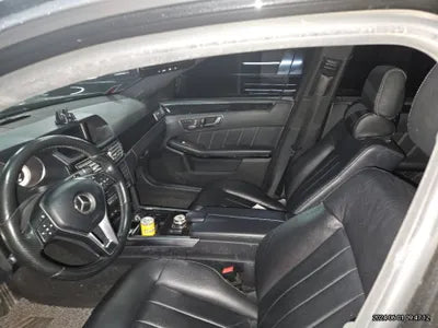 2015 Mercedes-Benz E 220 VIN: