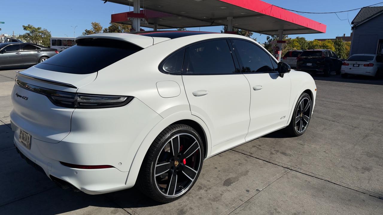 2022 PORSCHE CAYENNE GTS COUPE VIN:WP1BG2AY1NDA56239